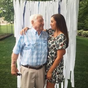 Meet your Posher, Belle